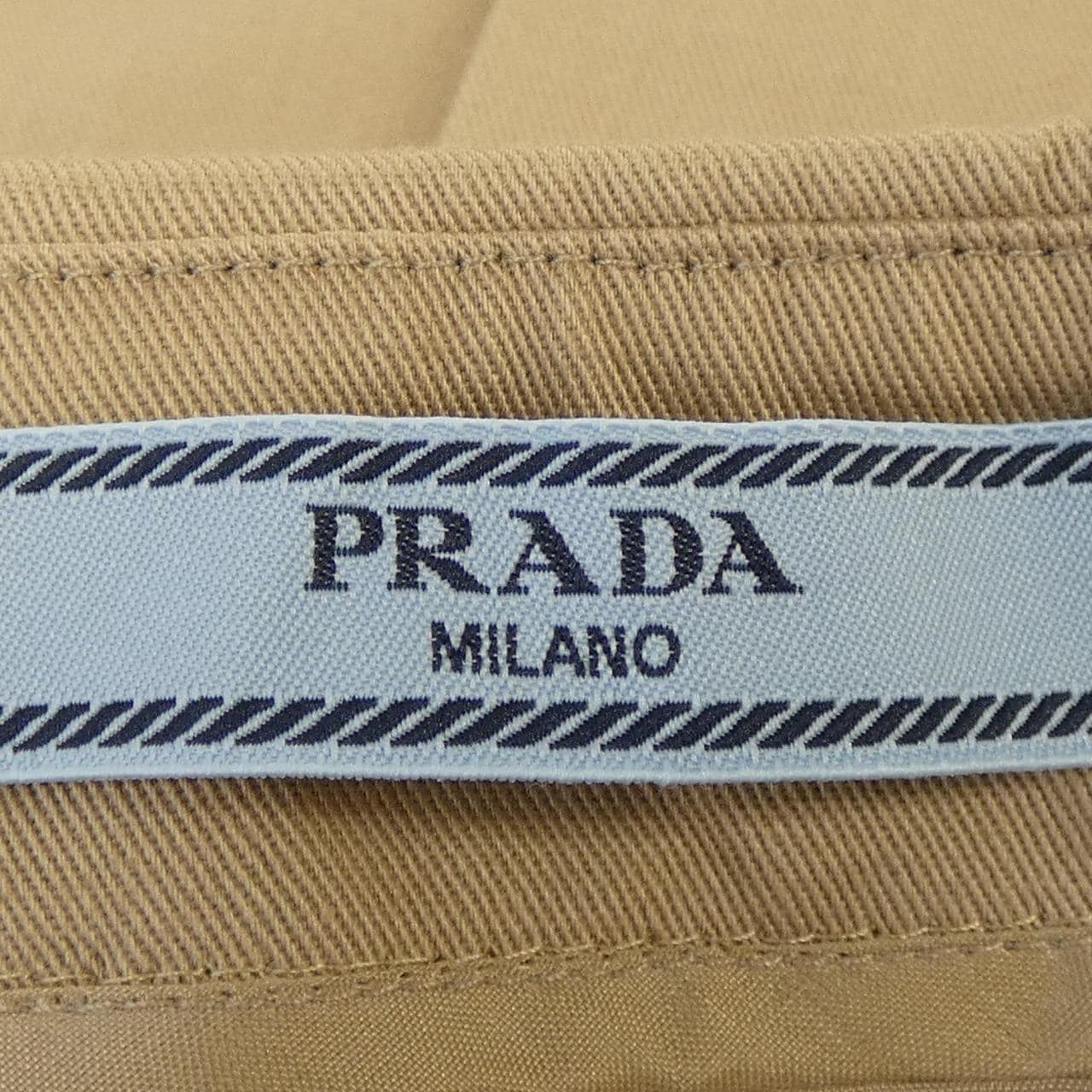 プラダ PRADA トライアングルロゴ P123UE S221 108I スカート