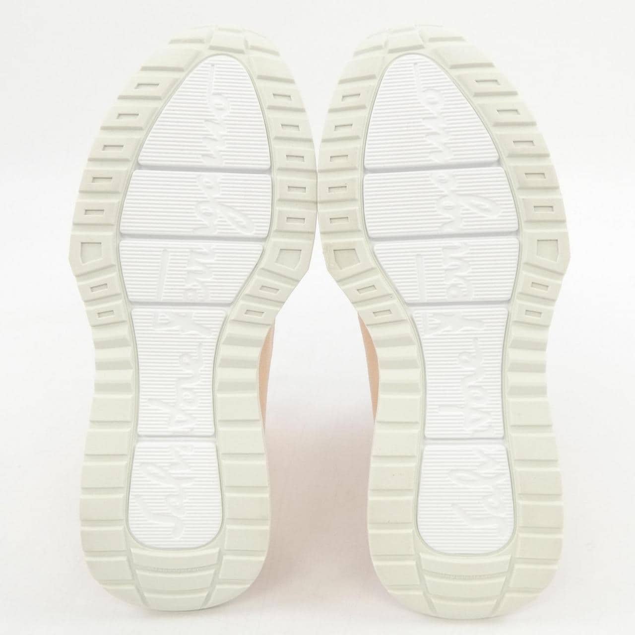 サルヴァトーレフェラガモ SALVATORE FERRAGAMO NINETTE スニーカー