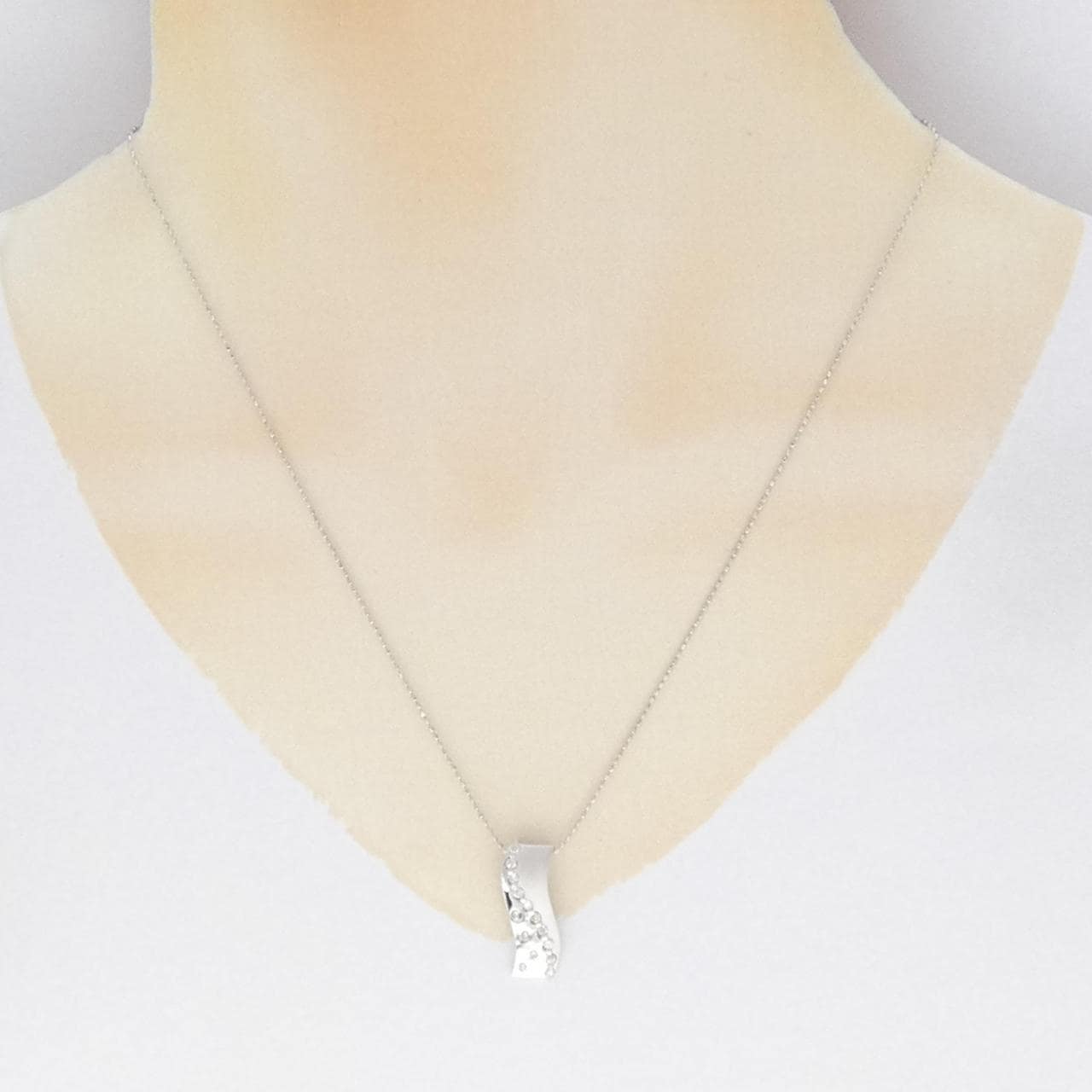 K18WG/750WG ダイヤモンド ネックレス 0.20CT
