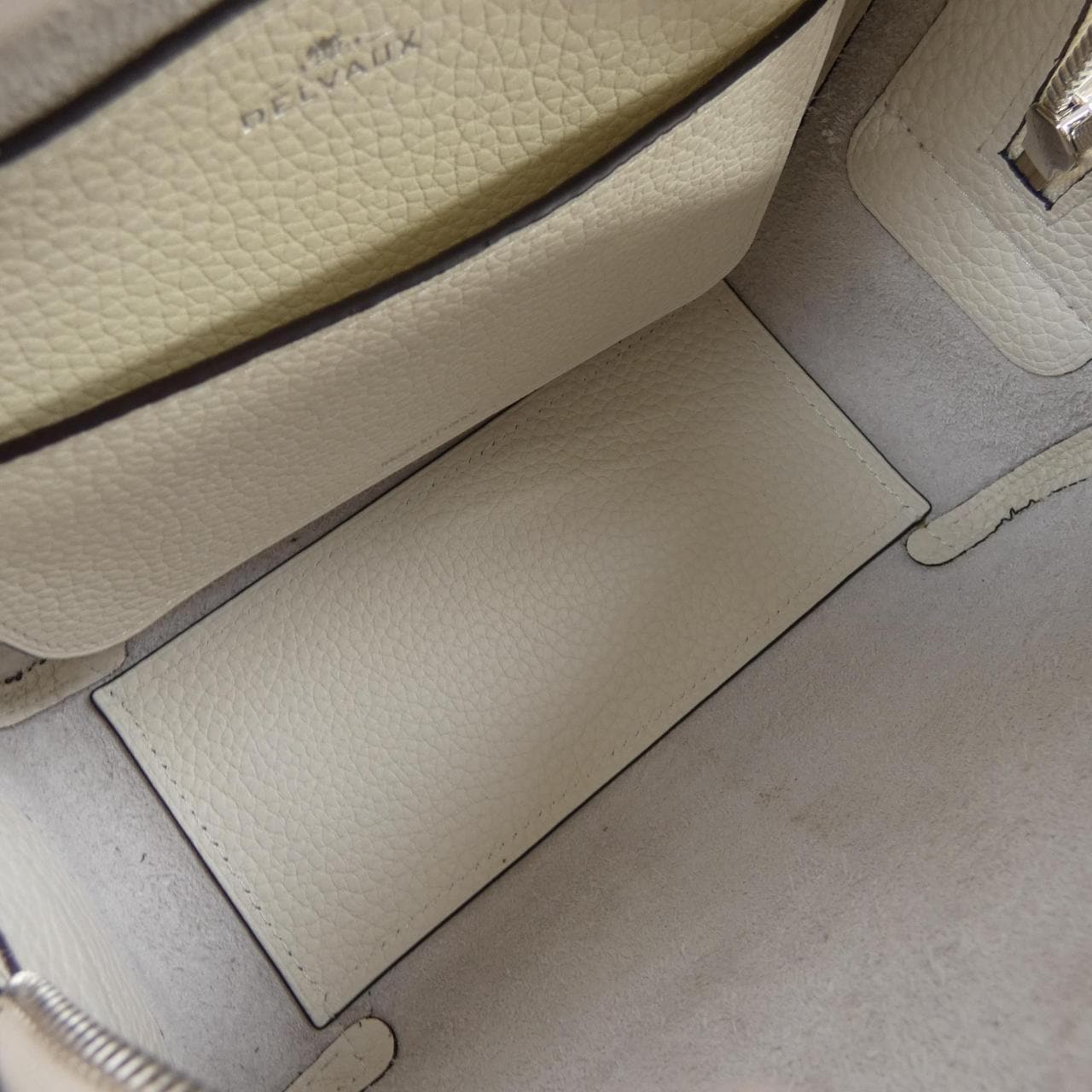 デルボー DELVAUX COOL BOX BAG