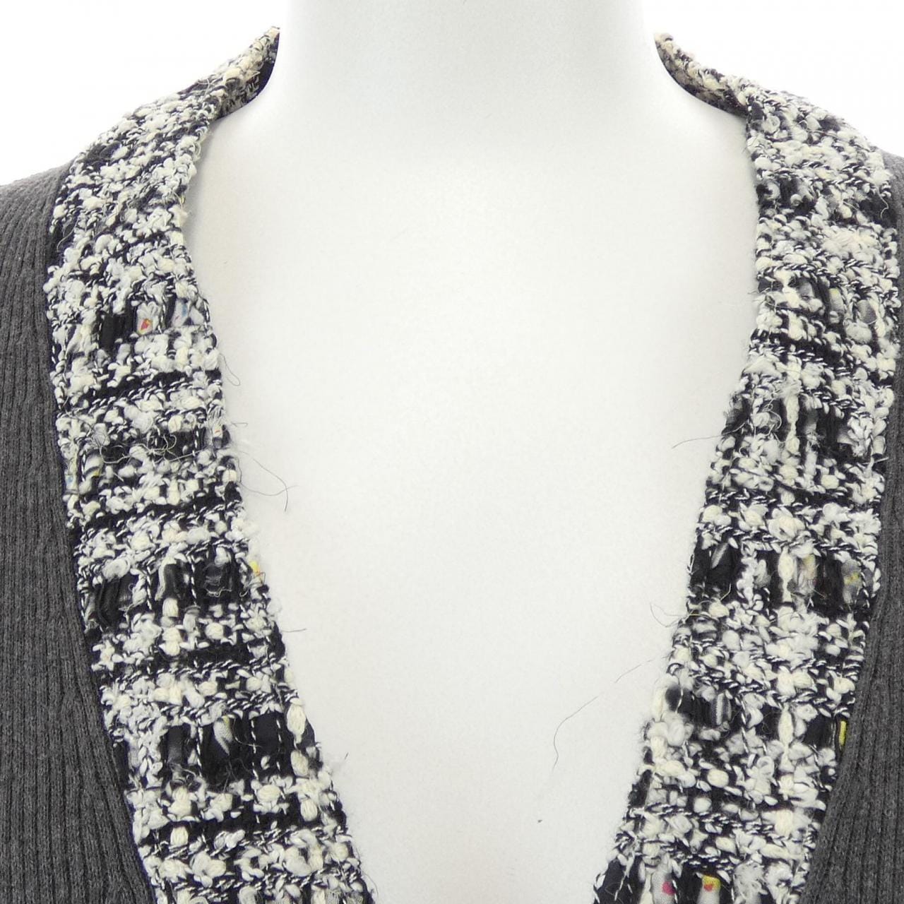 シャネル CHANEL P23598W03345 カーディガン
