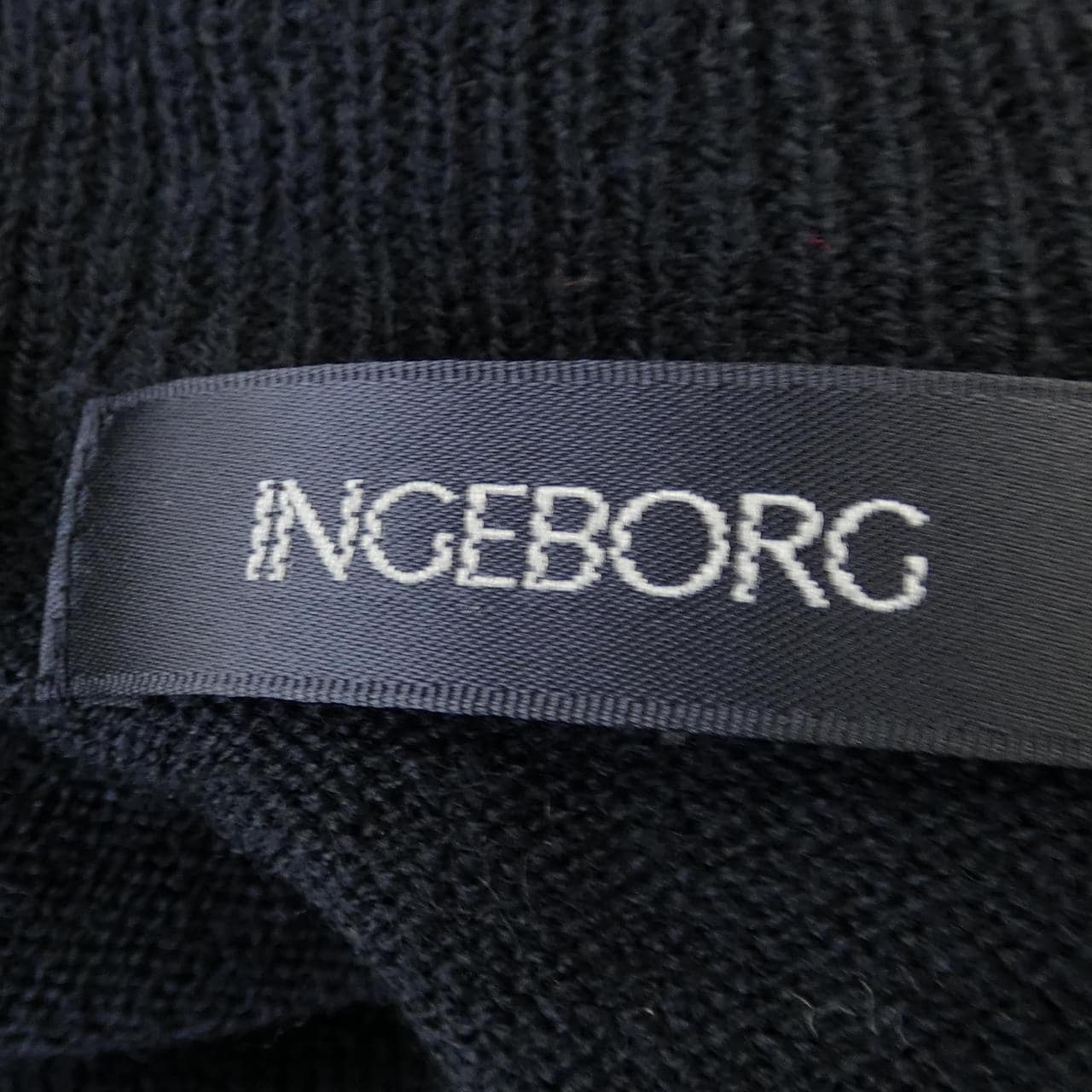 インゲボルグ INGEBORG ニット