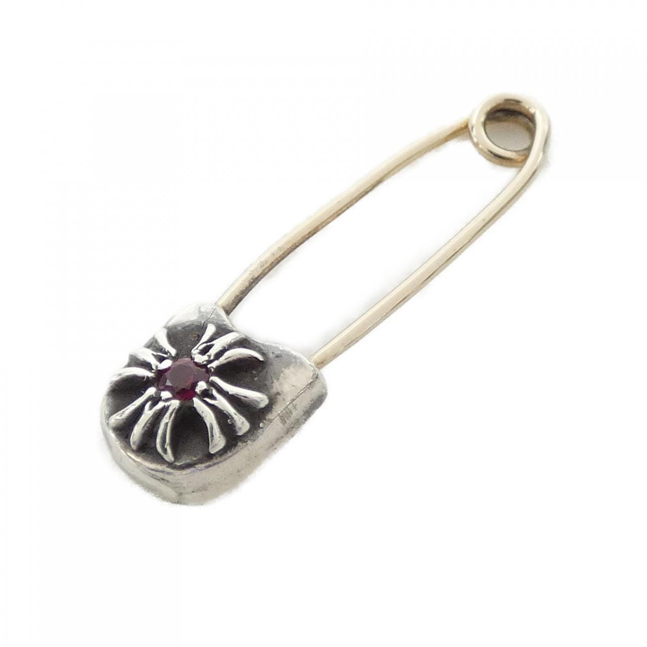 CHROME HEARTS HEARTS pin