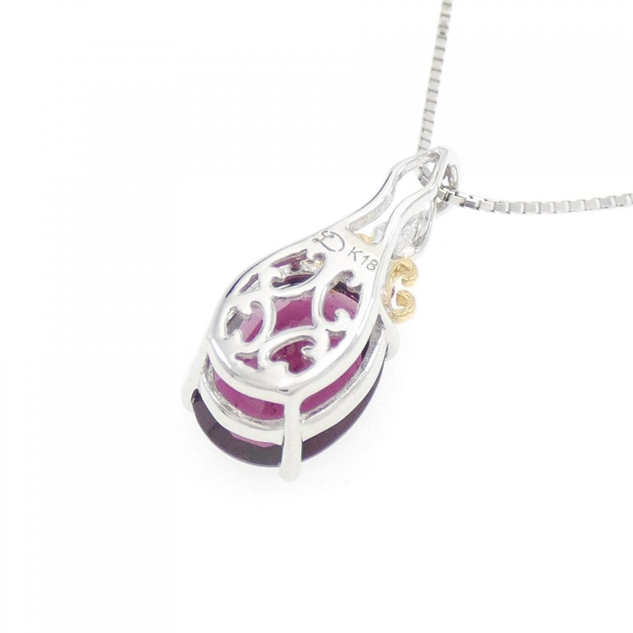 K18WG/K18YG Garnet Necklace