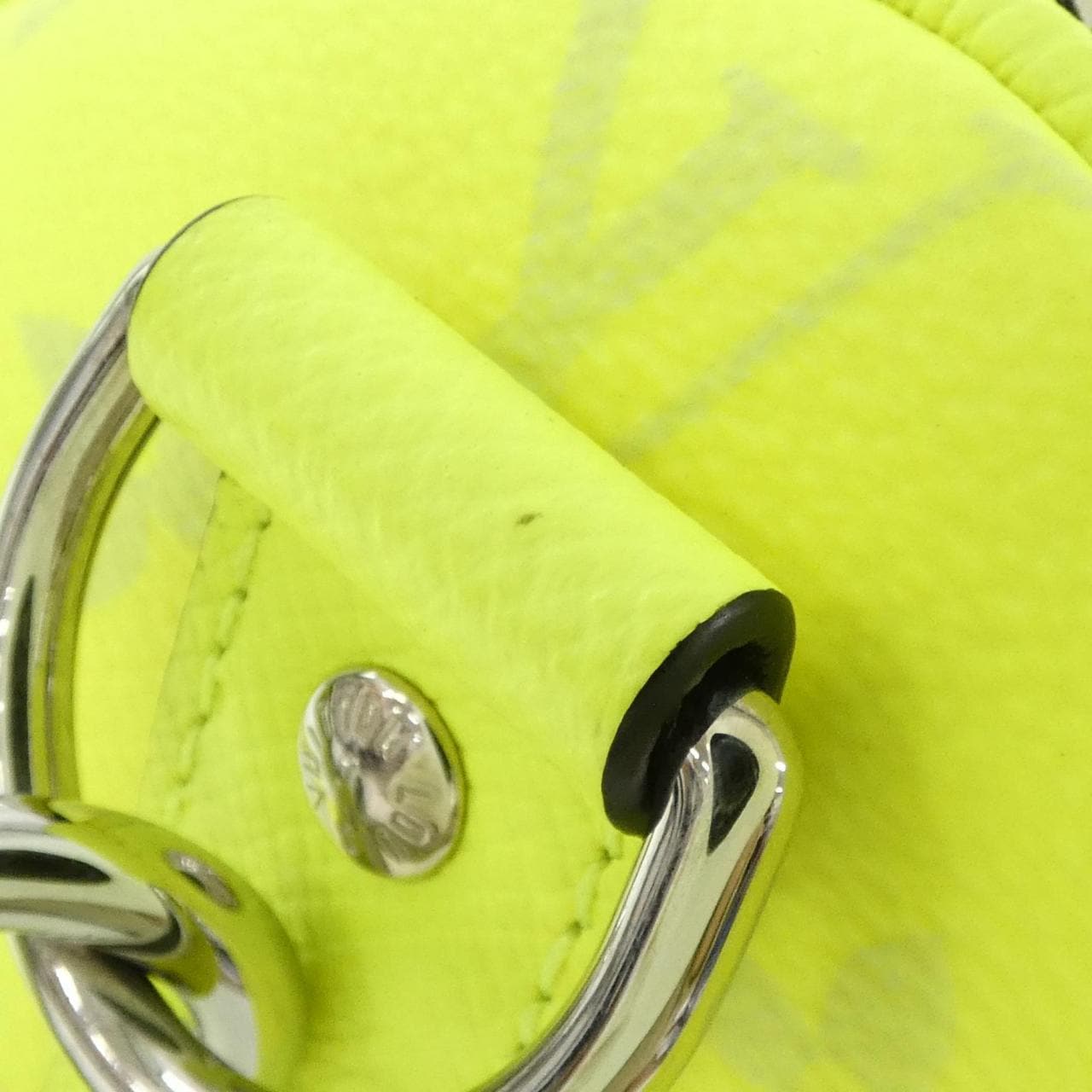 ルイヴィトン タイガ ラマ キーポル バンドリエール 50cm M30941 バッグ