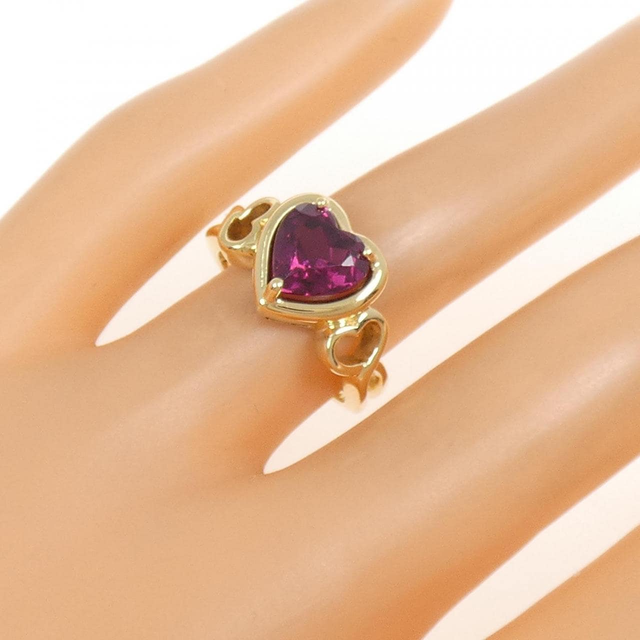 TIFFANY Garnet ring