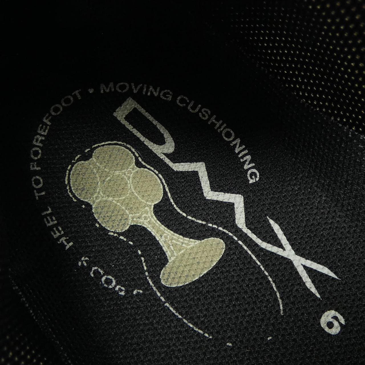 リーボック REEBOK DV4601 スニーカー