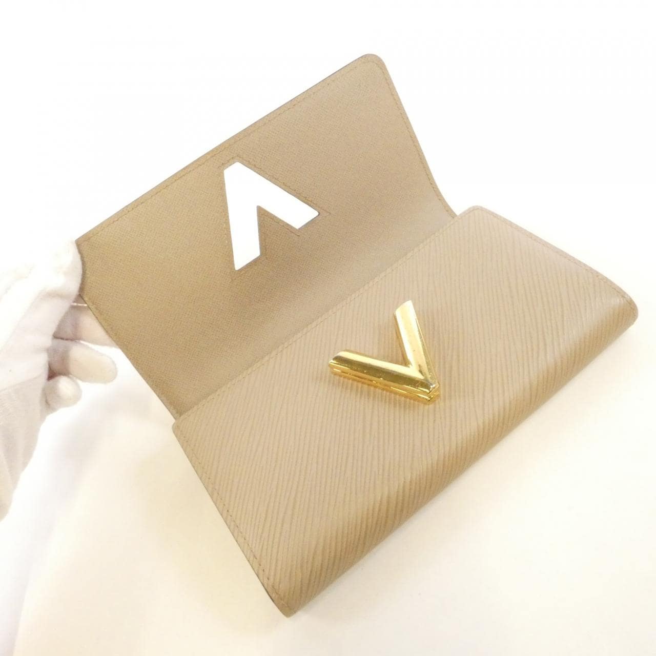 ルイヴィトン エピ ポルトフォイユ ツイスト M67510 財布