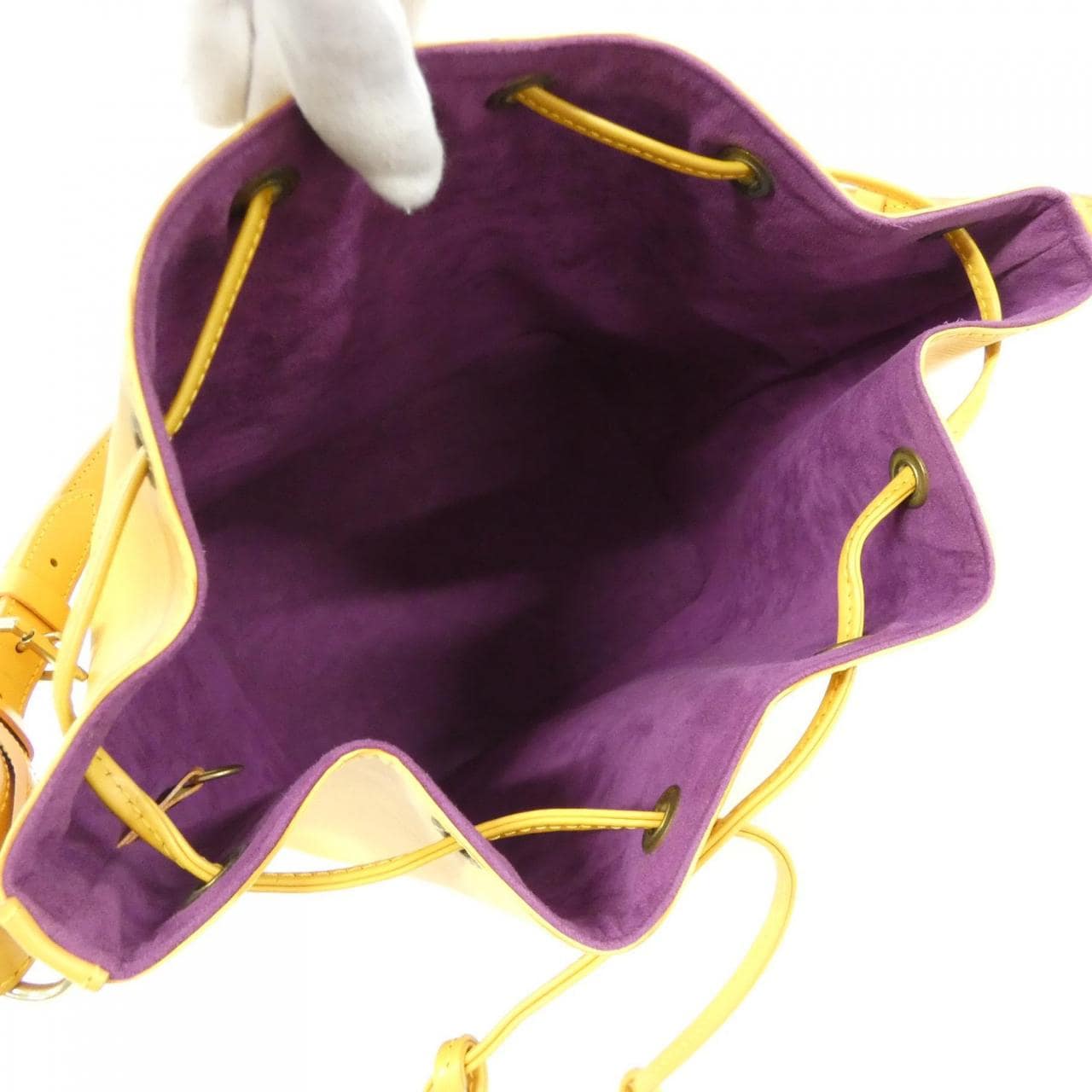 ルイヴィトン エピ プチ ノエ M44109 ショルダーバッグ