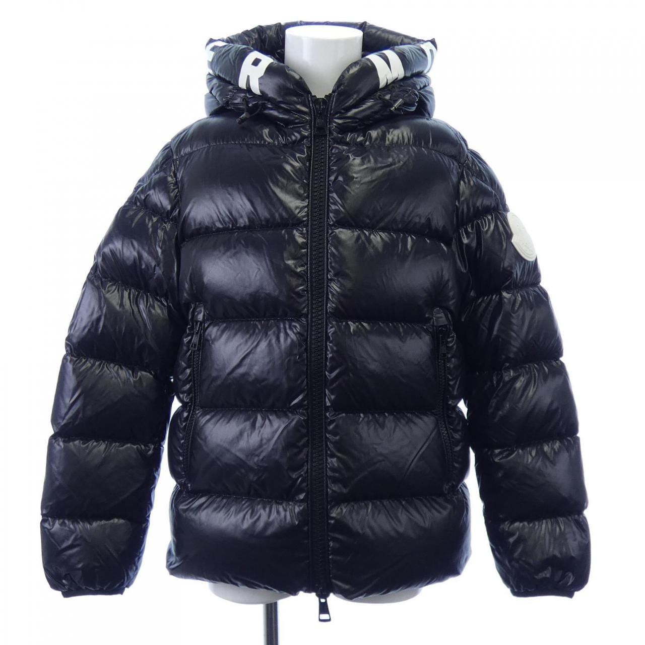 モンクレール MONCLER ダウンジャケット