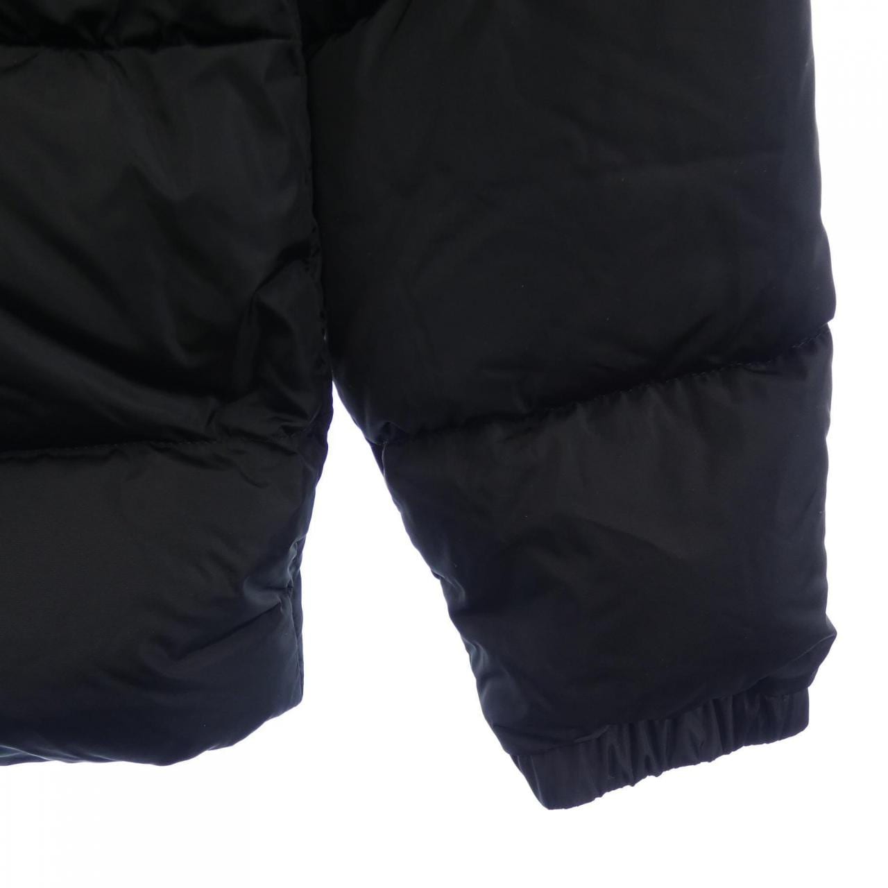 モンクレール MONCLER TUILERIES ダウンジャケット