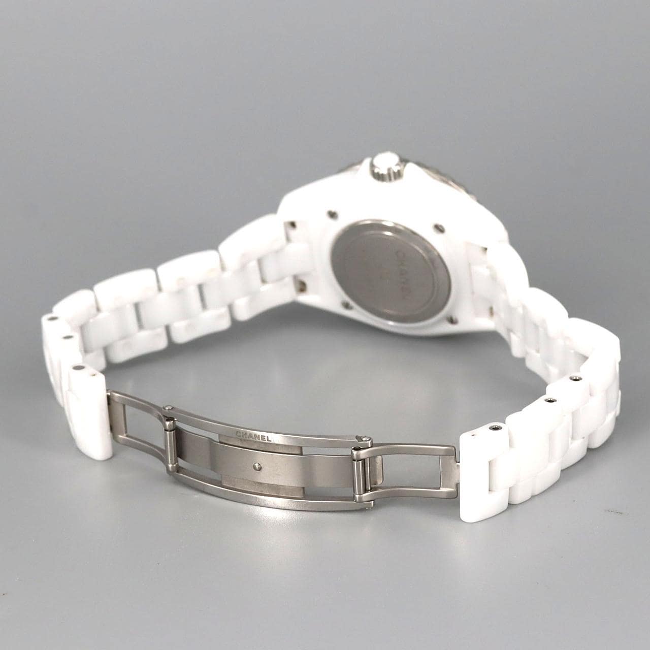 シャネル J12 33mmセラミック H5698 セラミック クォーツ