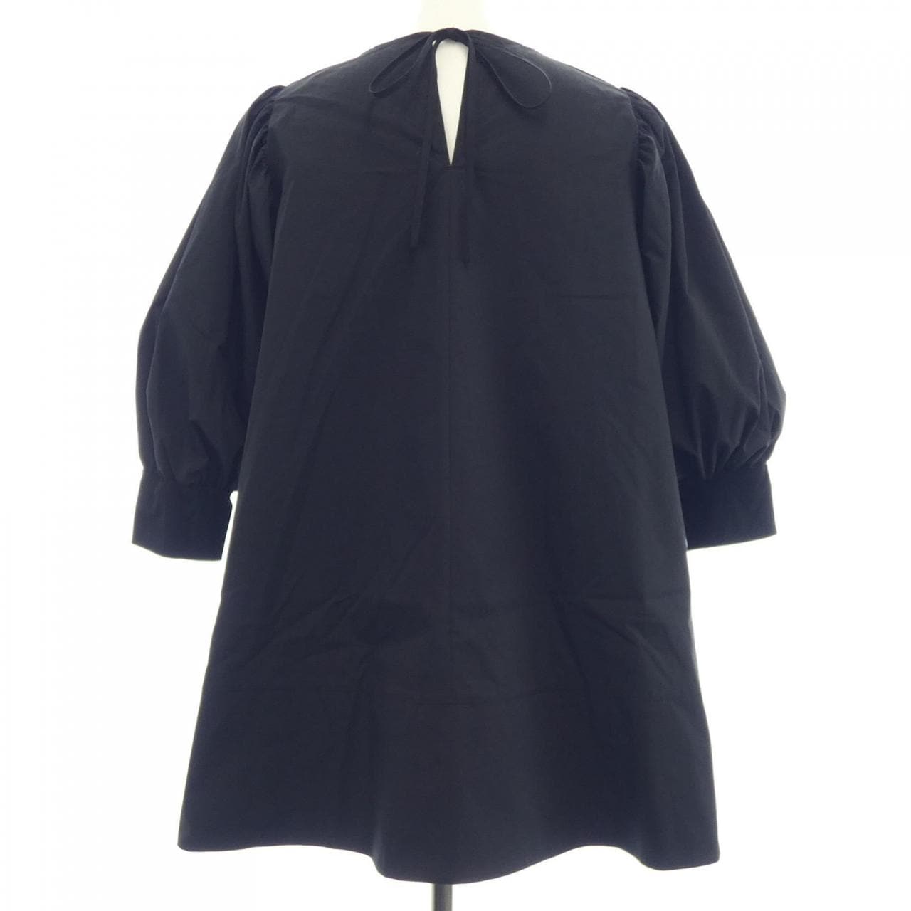 ヨリ yori トップス