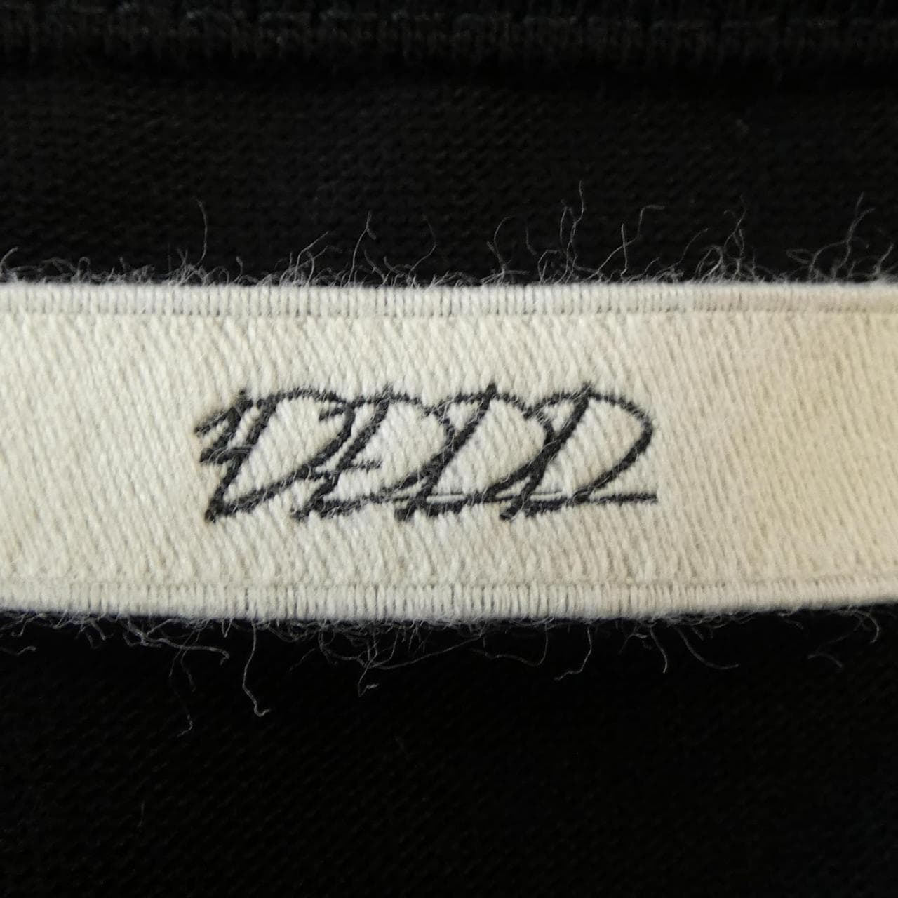 DDDD 0717001 Tシャツ