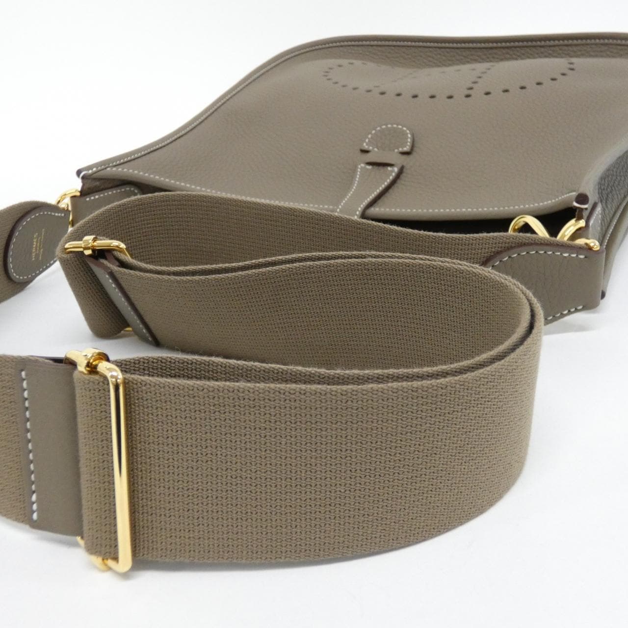 【未使用品】エルメス エヴリン3 PM 056277CC ショルダーバッグ