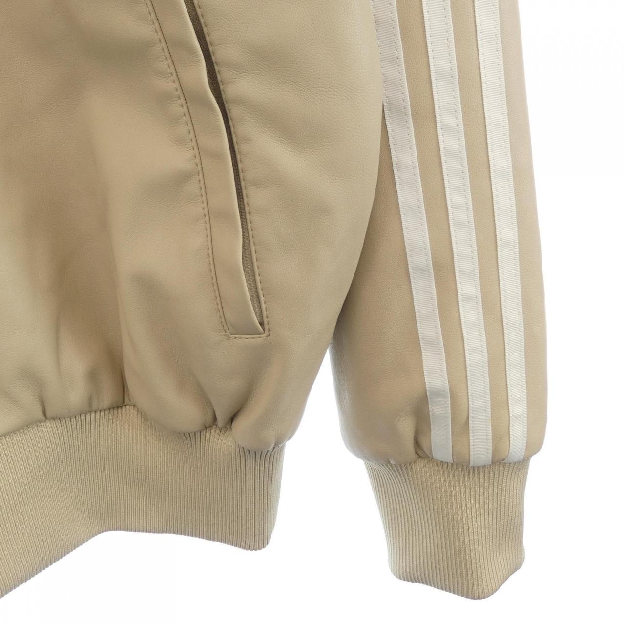 アディダス ADIDAS IZ4036 ブルゾン