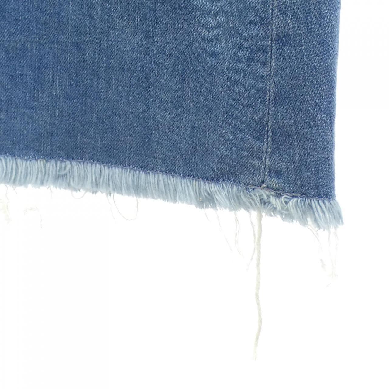 レッドカード RED CARD スカート