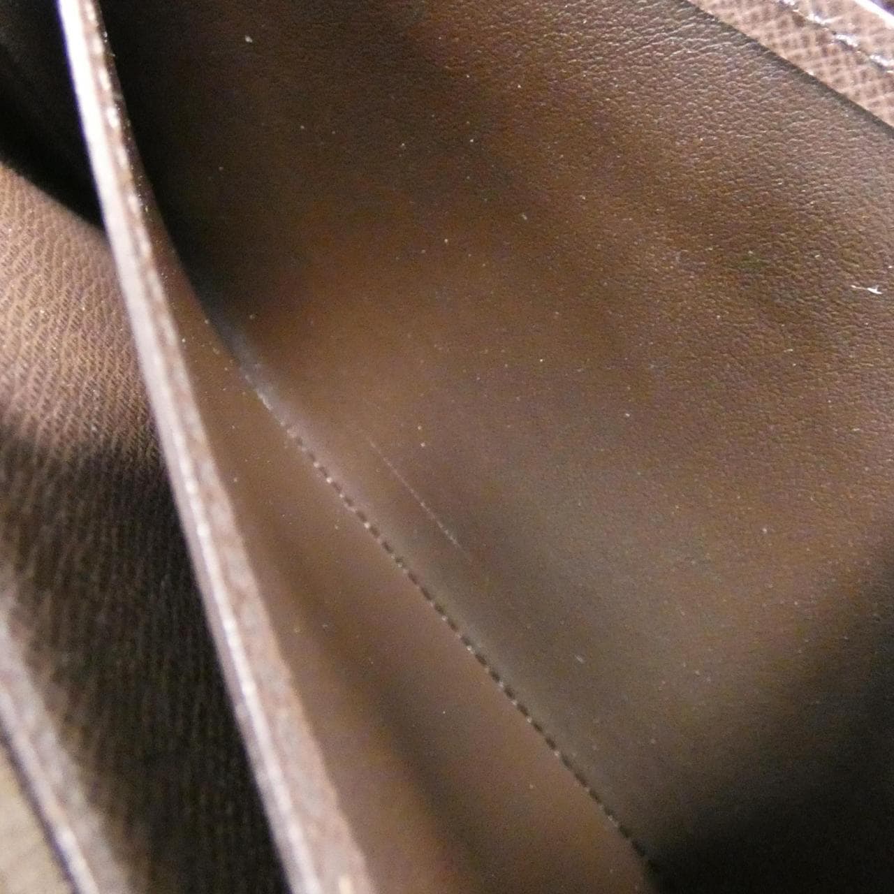 ルイヴィトン ダミエ ジッピー ウォレット N41661 財布