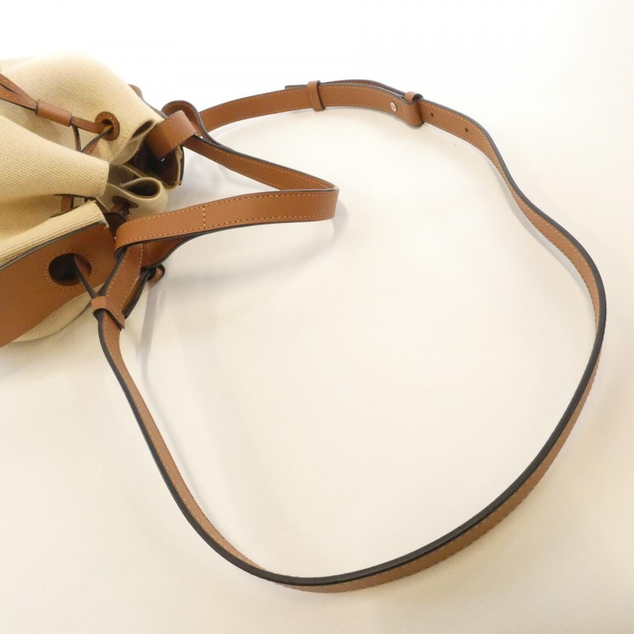 ロエベ バルーン 326 38AC30 ショルダーバッグ