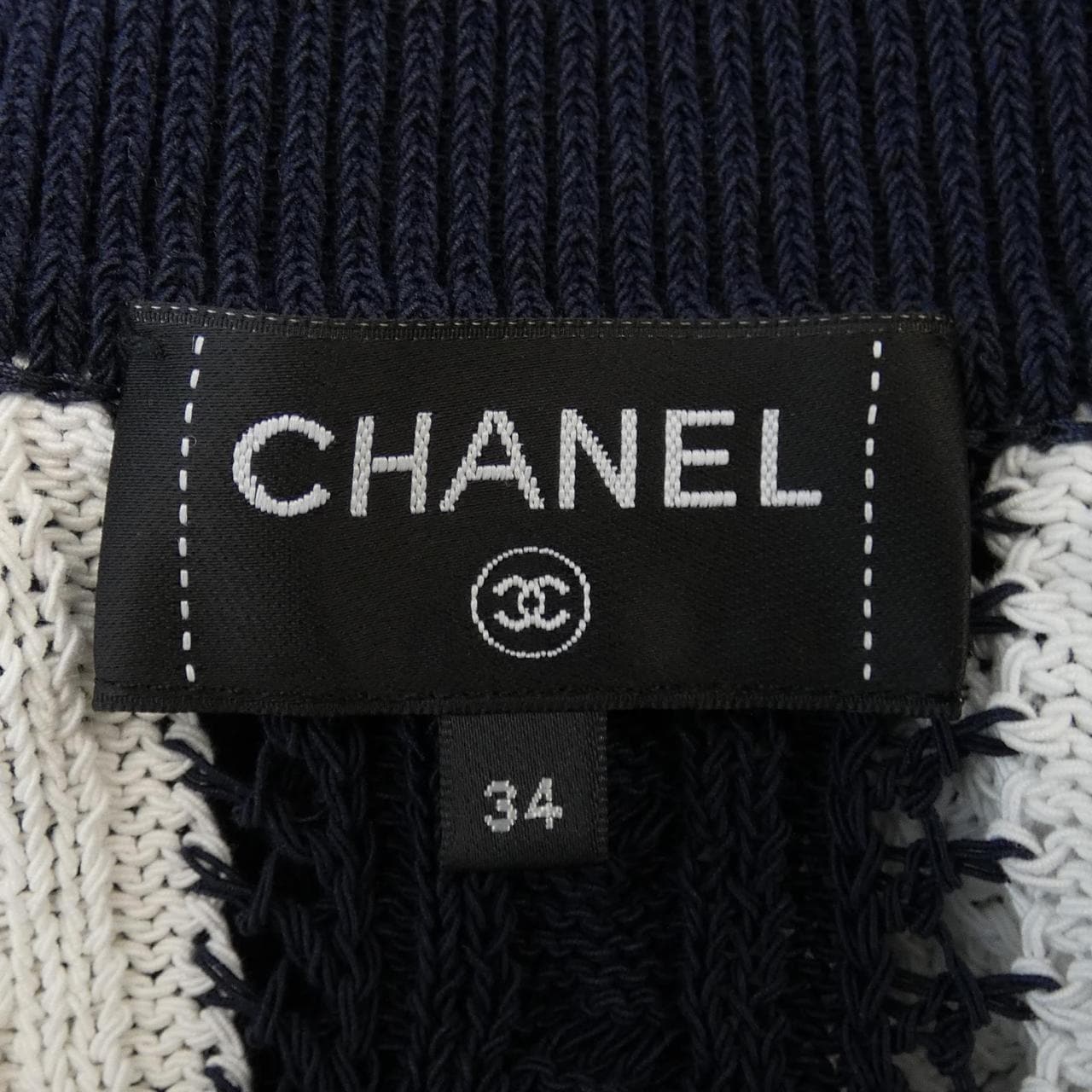 CHANEL P74635K10678 开衫
