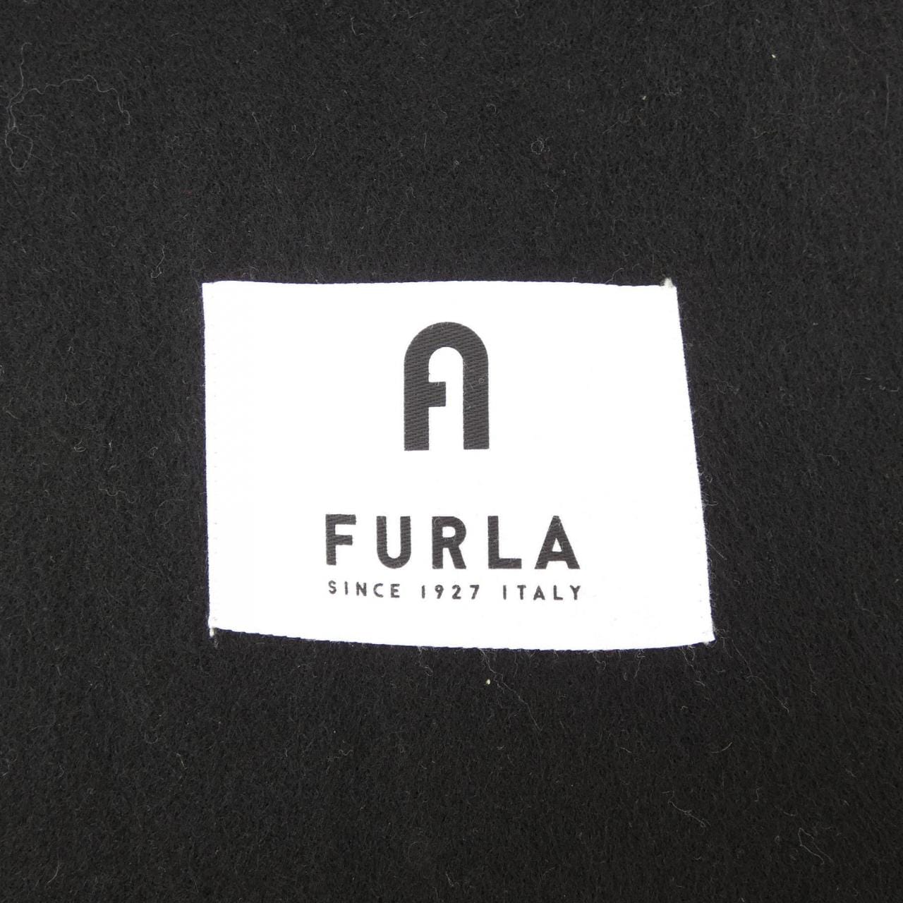 フルラ FURLA MUFFLER
