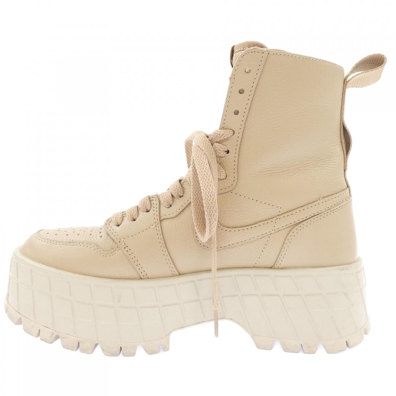 ナイキ NIKE FJ5737-200 スニーカー