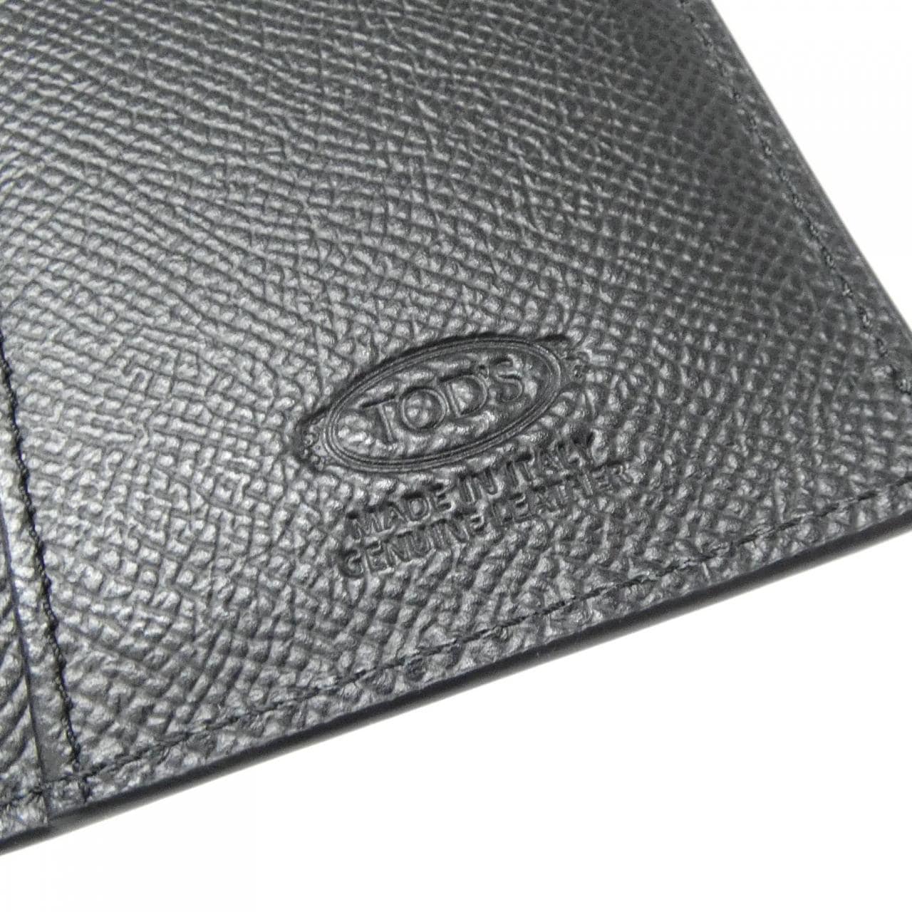 トッズ MTSYB7300UGAB999 財布