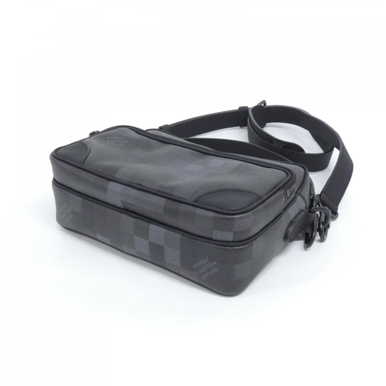 ルイヴィトン ダモフラージュ ナイル メッセンジャー M14988 ショルダーバッグ