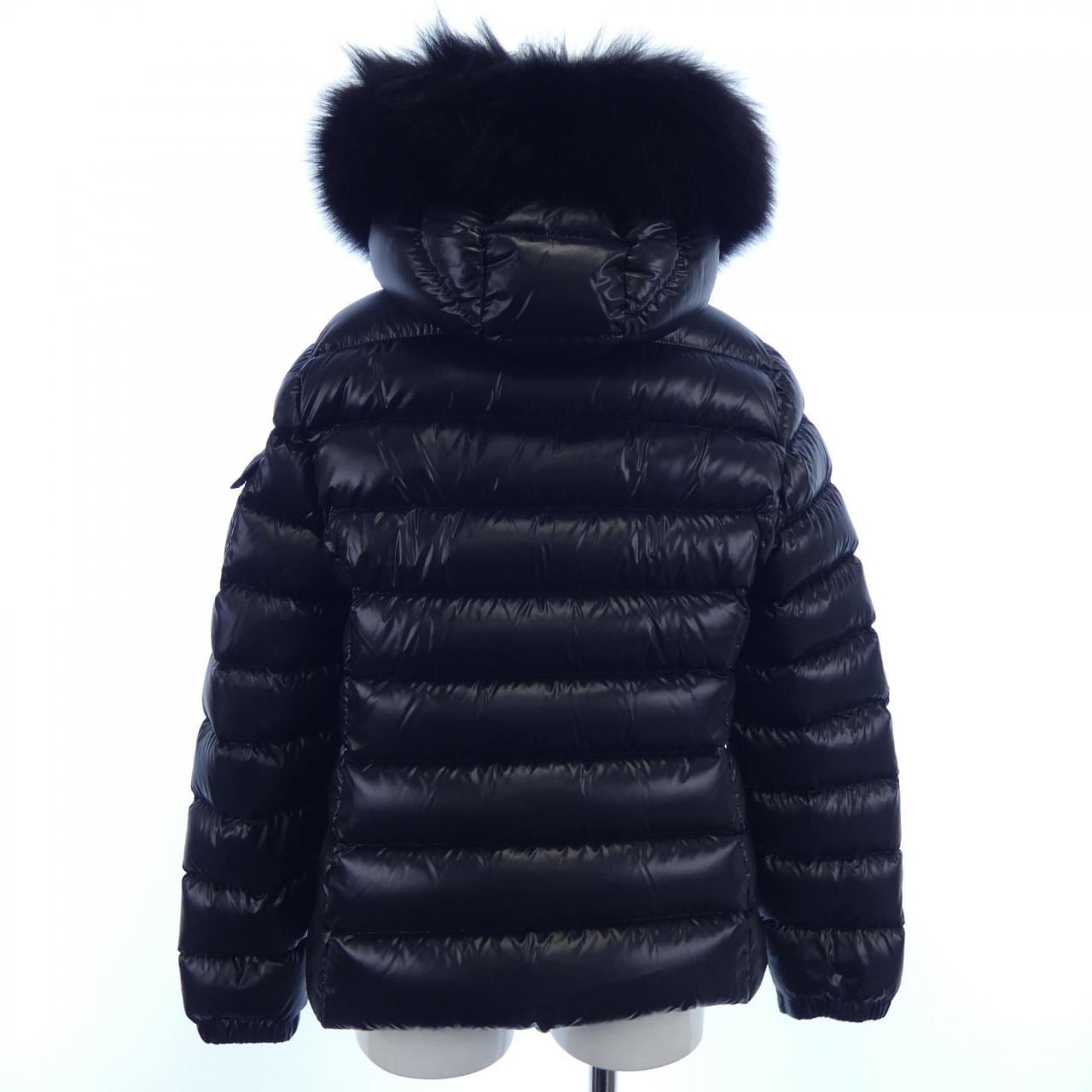 モンクレール MONCLER ダウンジャケット