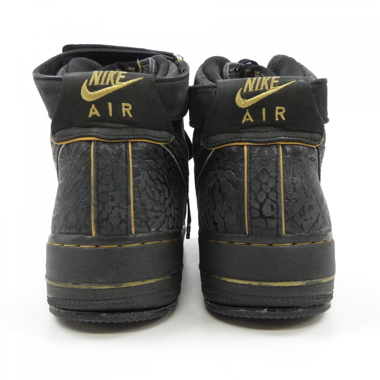 ナイキ NIKE スニーカー