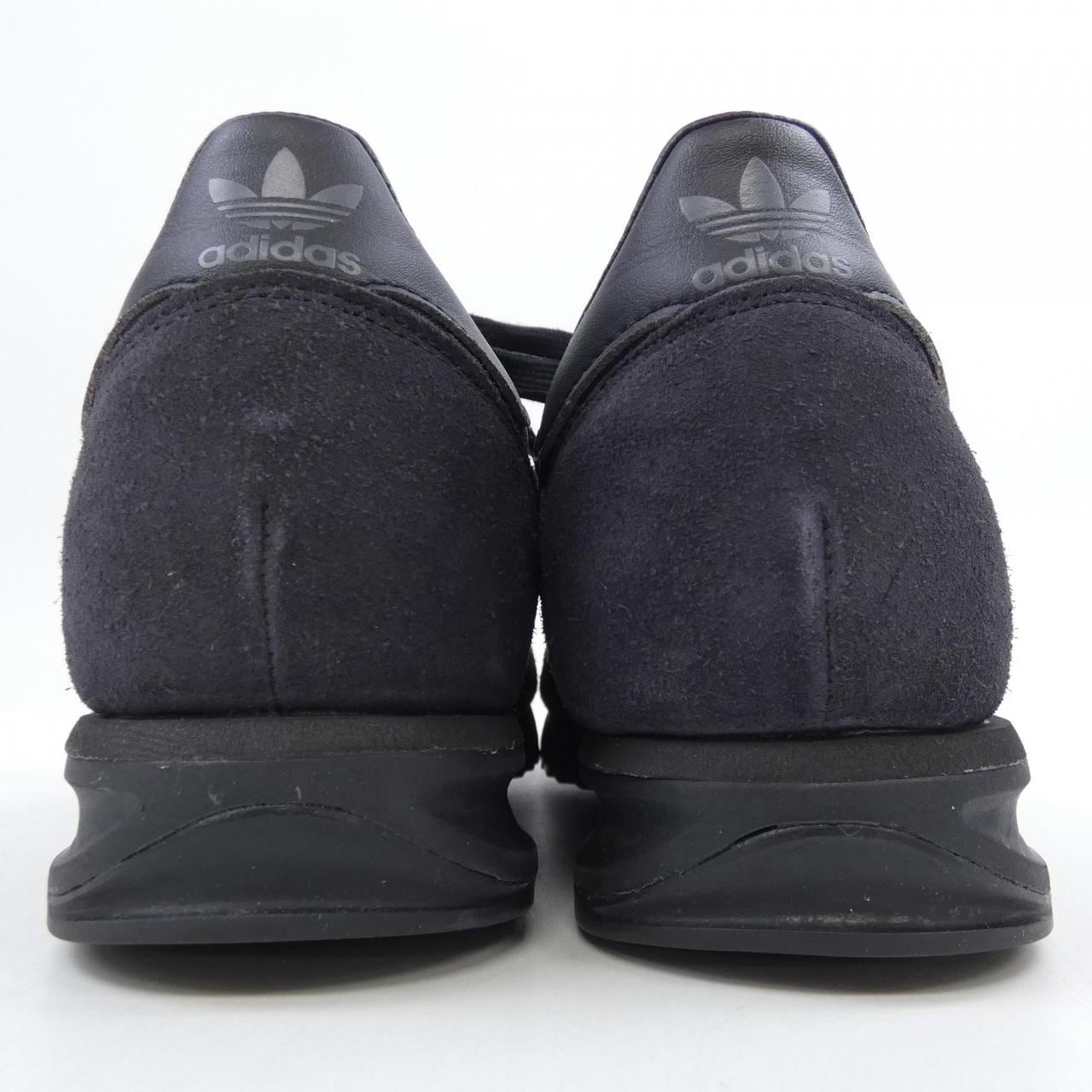 アディダス ADIDAS IH8019 スニーカー