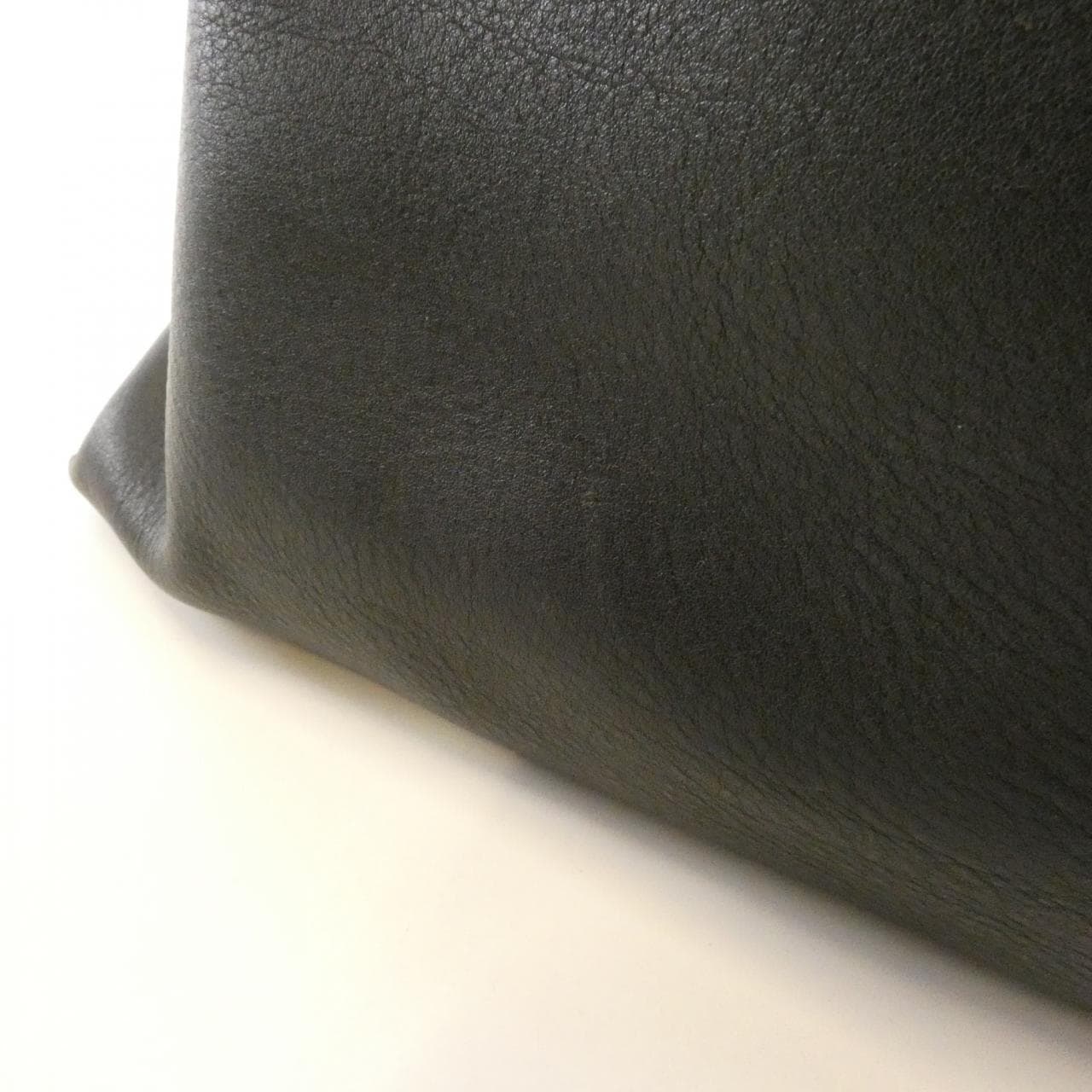 ロエベ フラメンコ ノット 334 30 K61 ショルダーバッグ