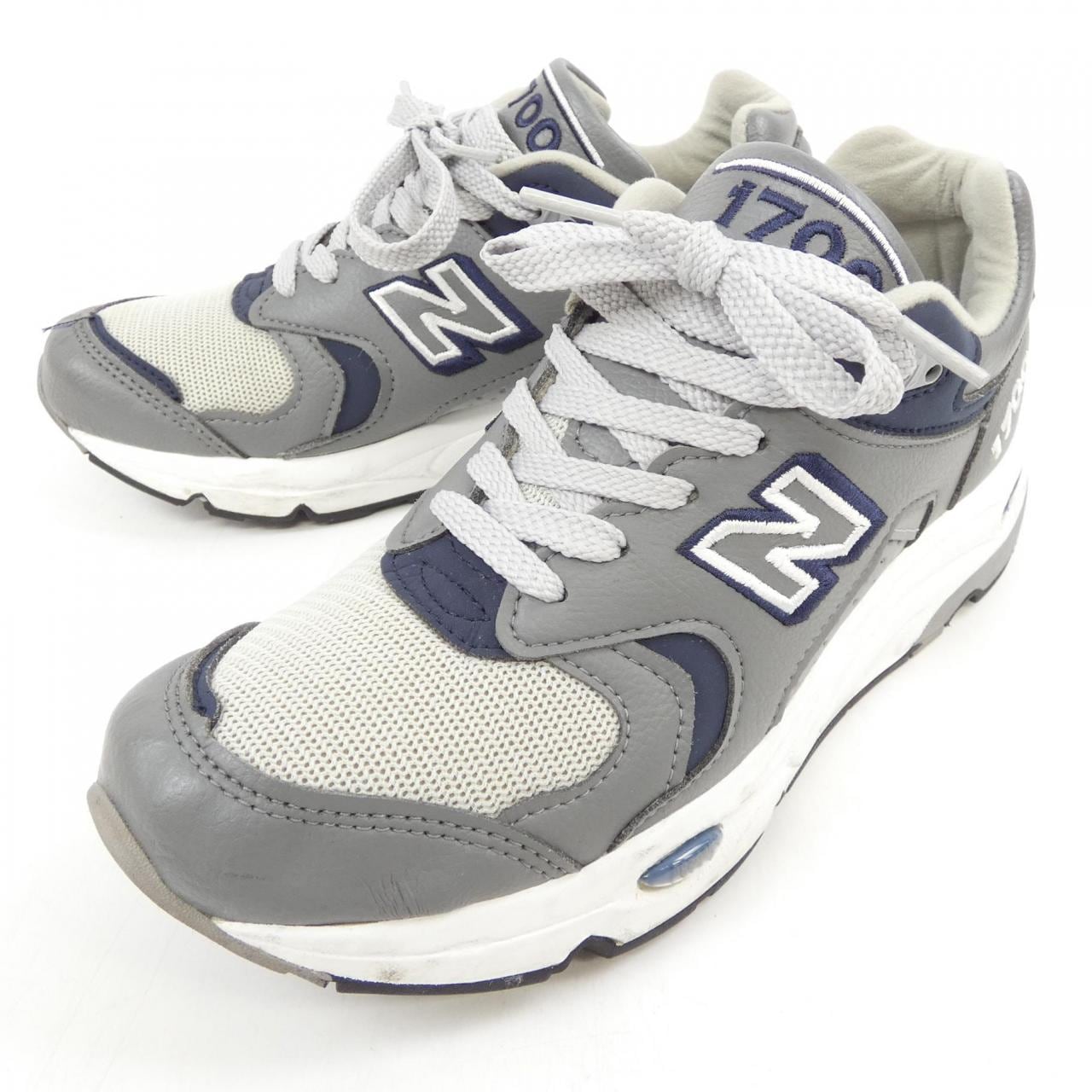 ニューバランス NEW BALANCE M1700GRA スニーカー