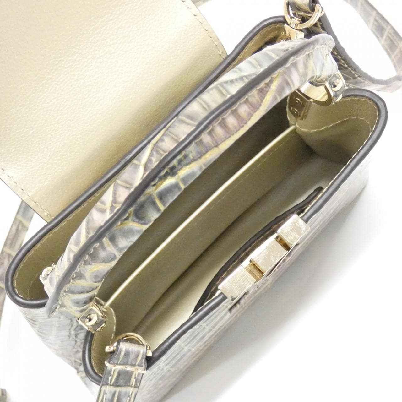 ルイヴィトン エキゾチックレザー カプシーヌ MINI バッグ