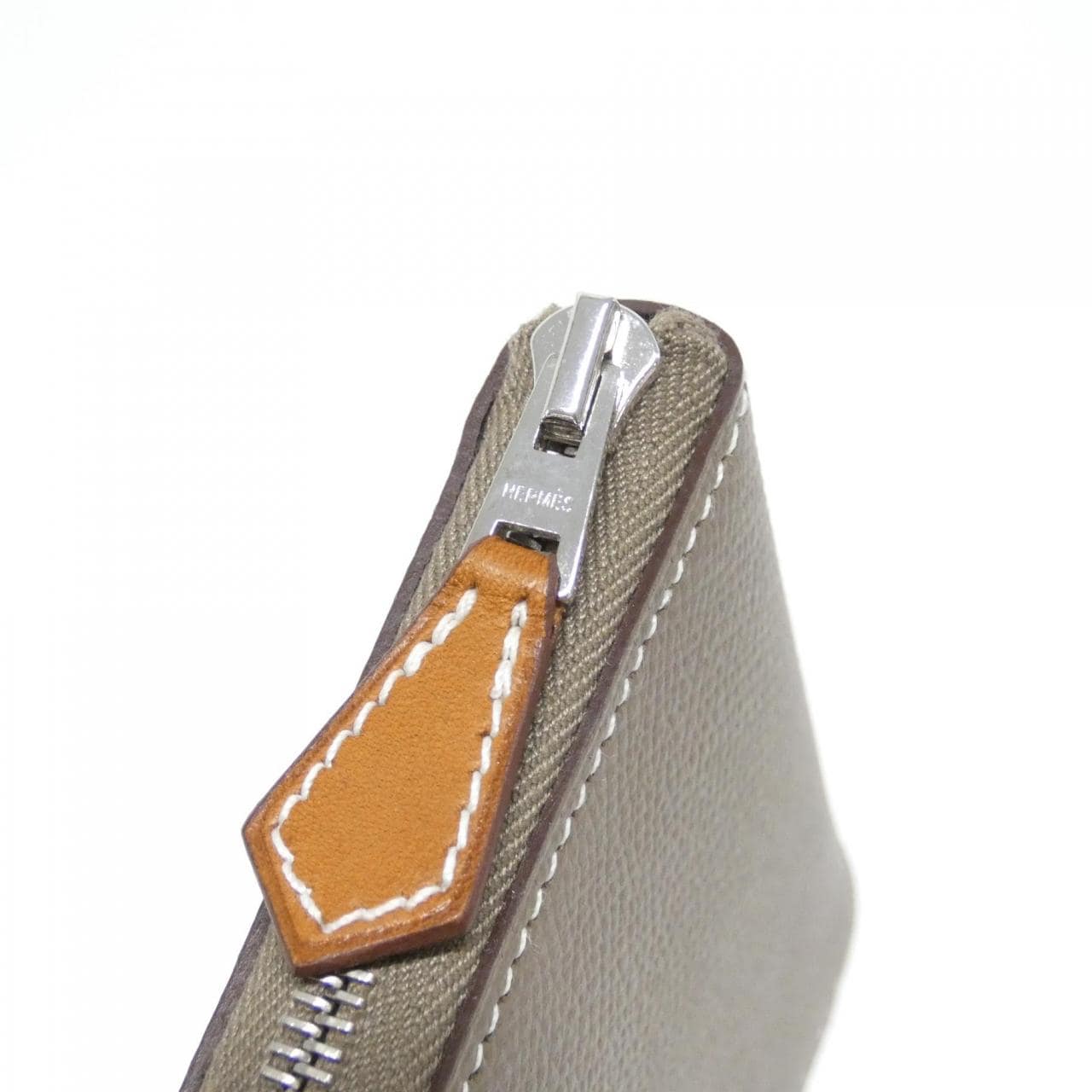 エルメス EQUATEUR シルク イン コンパクト 077756CK 財布