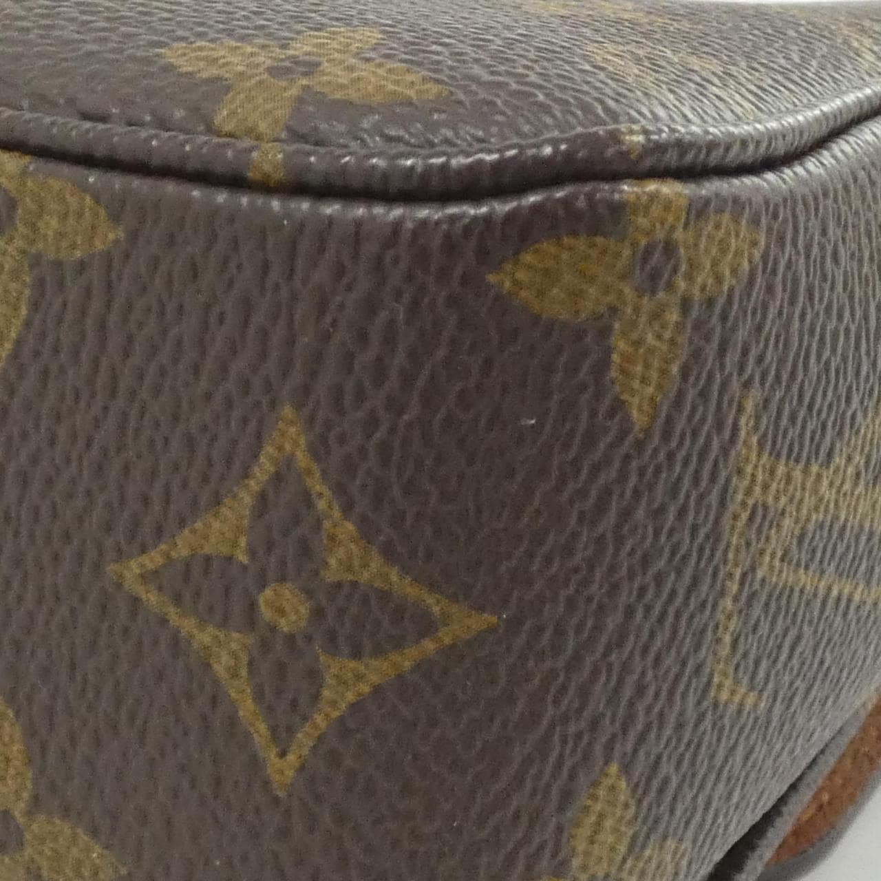 ルイヴィトン モノグラム サック マルソー M46127 ショルダーバッグ