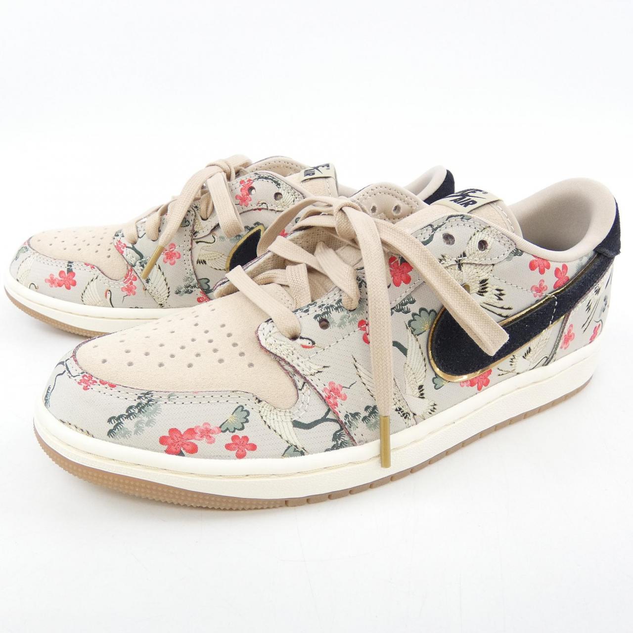 ナイキ NIKE HV8293-100 スニーカー