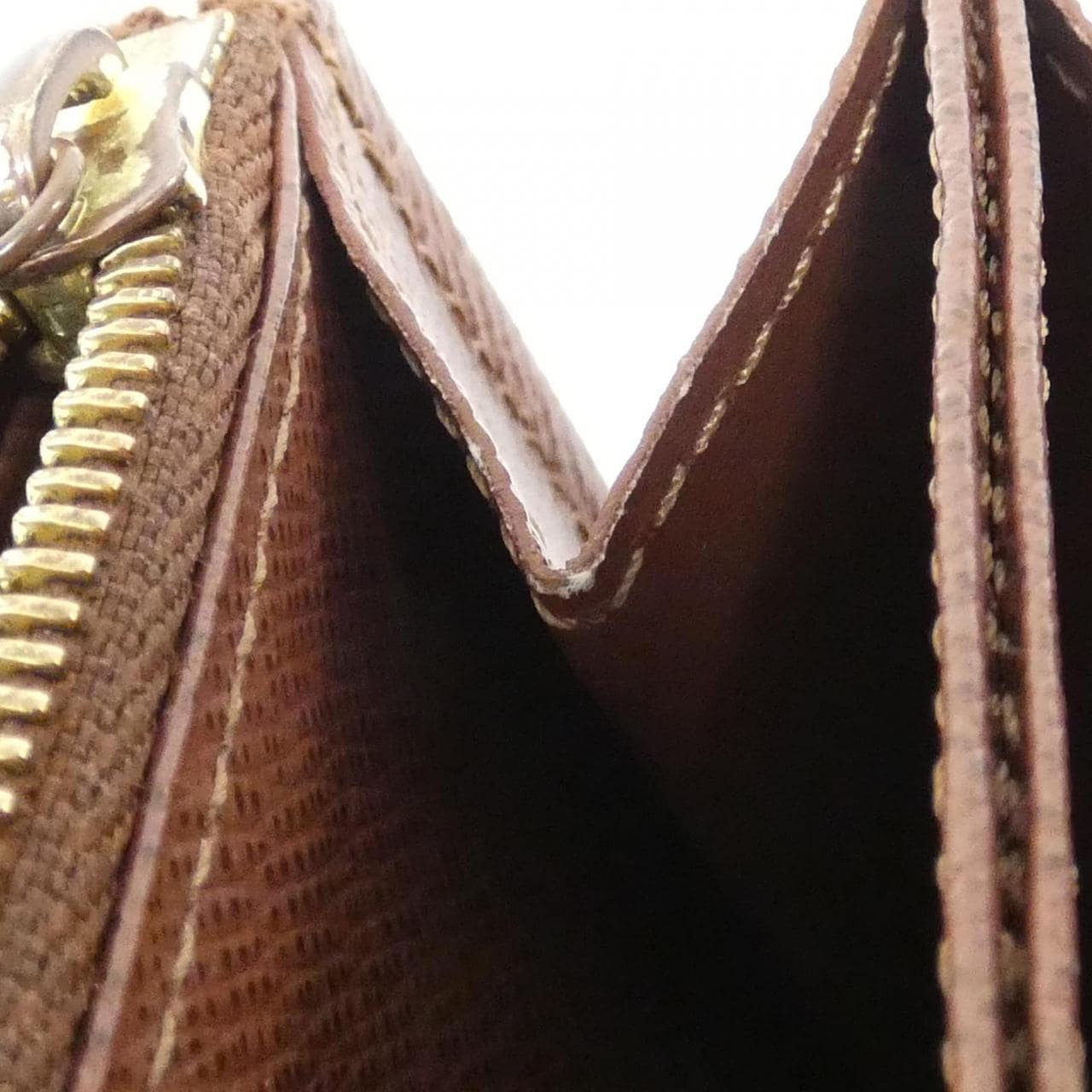 ルイヴィトン モノグラム ジッピー ウォレット M42616 財布