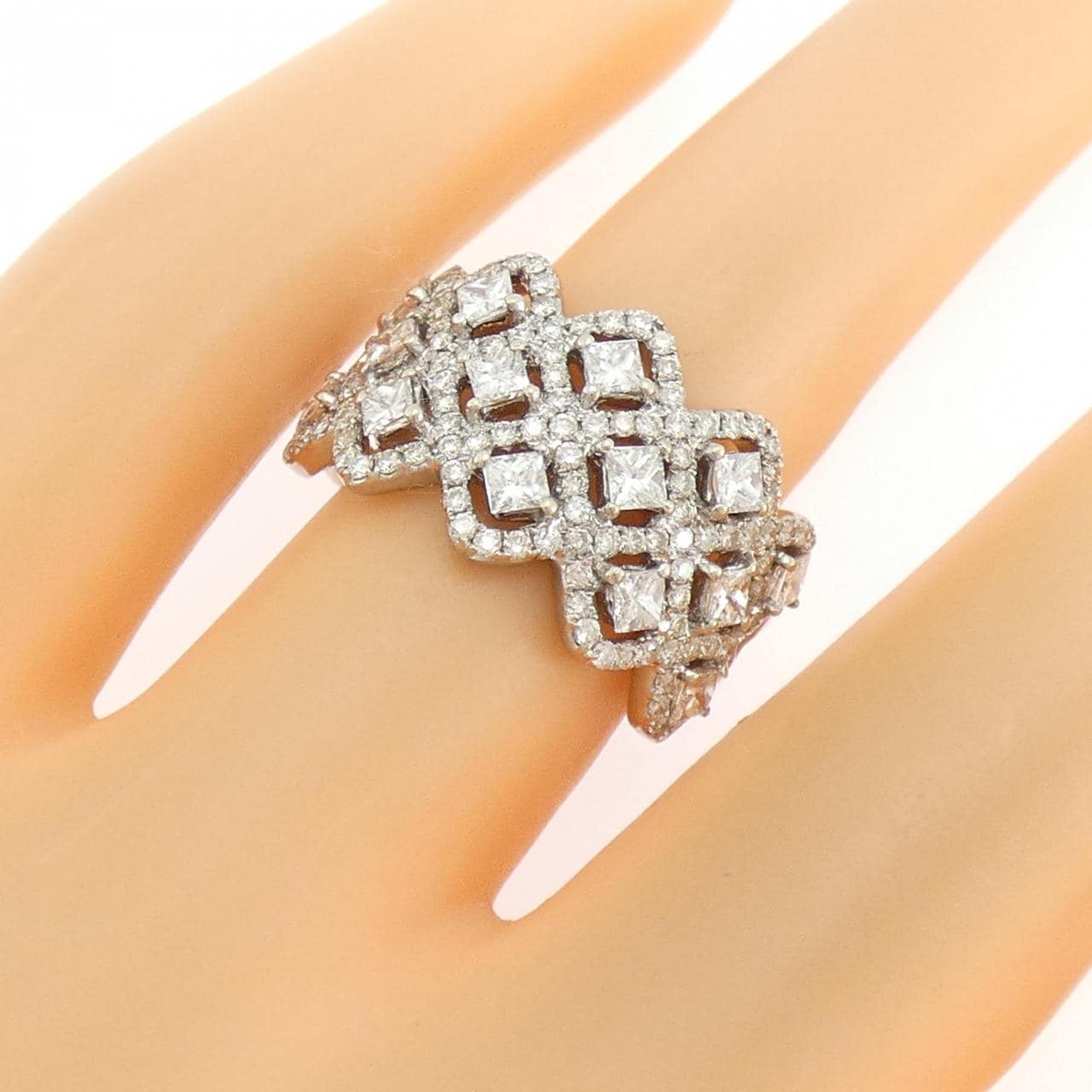 750WG ダイヤモンド リング 1.49CT