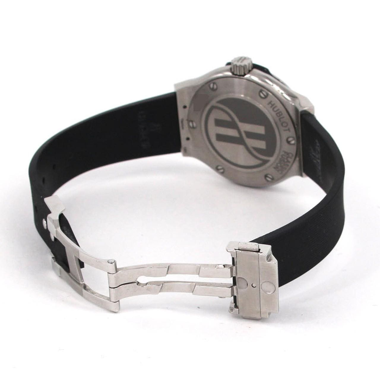 ウブロ クラシックフュージョンチタニウムダイヤモンド 581.NX.1171.RX.1104 TI クォーツ