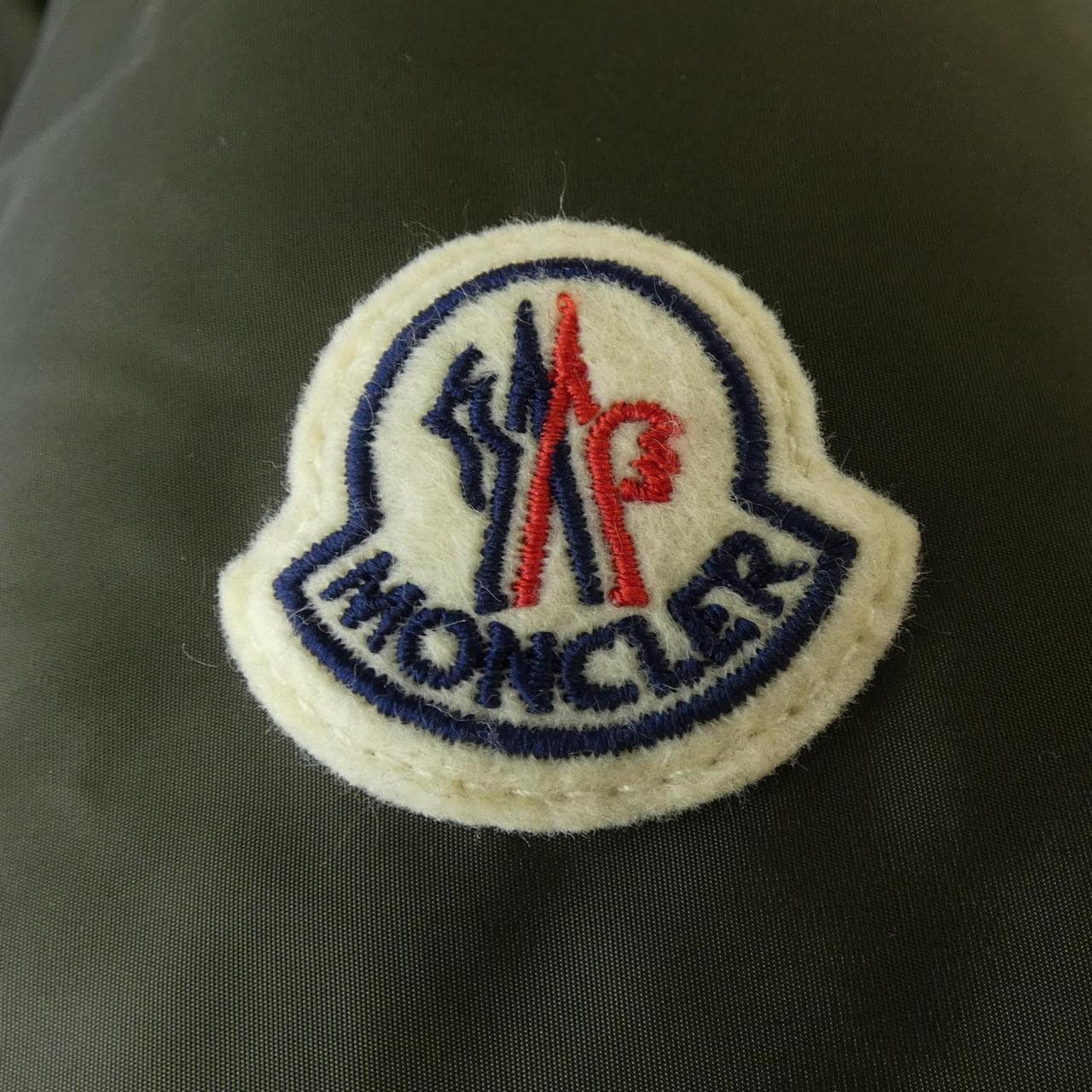 モンクレール MONCLER VALLORCH ダウンジャケット