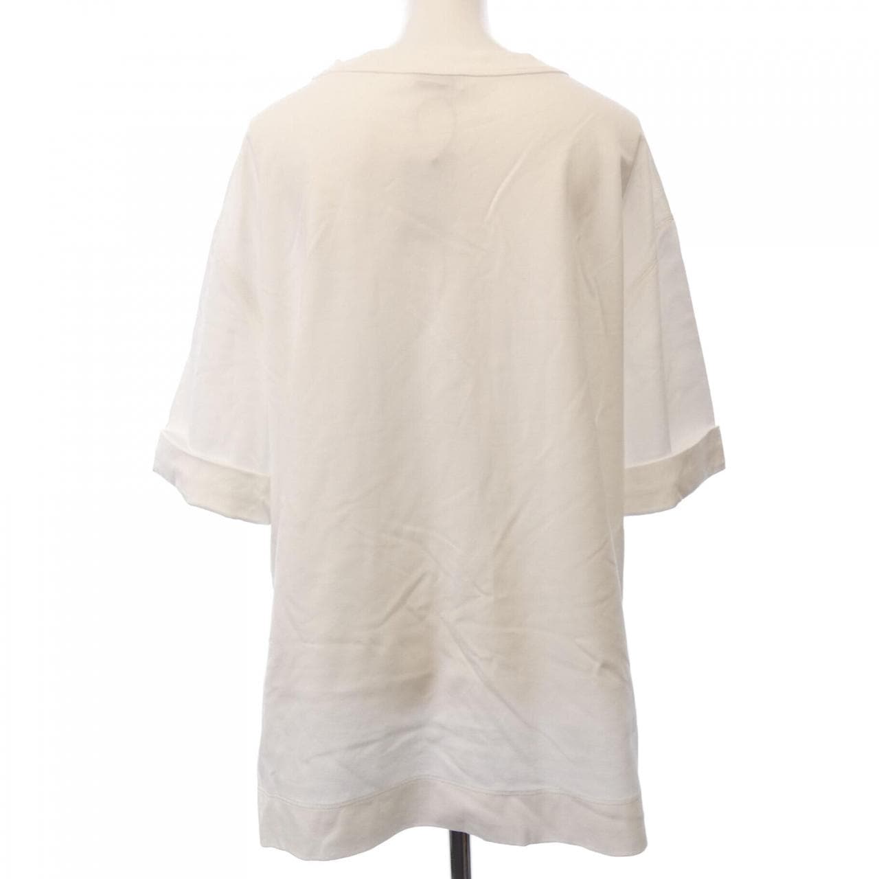 シャネル CHANEL COCO BEACH2026 LOOK10 P81598K11860 Tシャツ