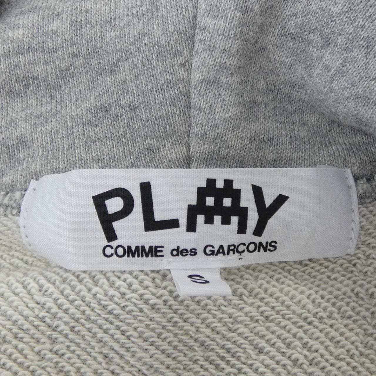 プレイコムデギャルソン PLAY COMME des GARCONS AZ-T325 パーカー