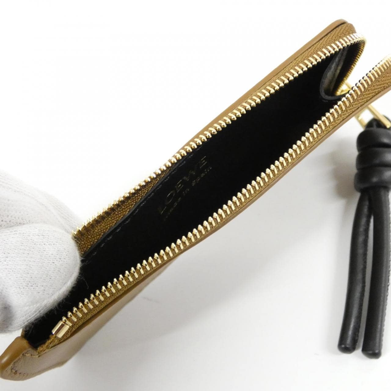 Loewe CEM1Z40X01 INCASE