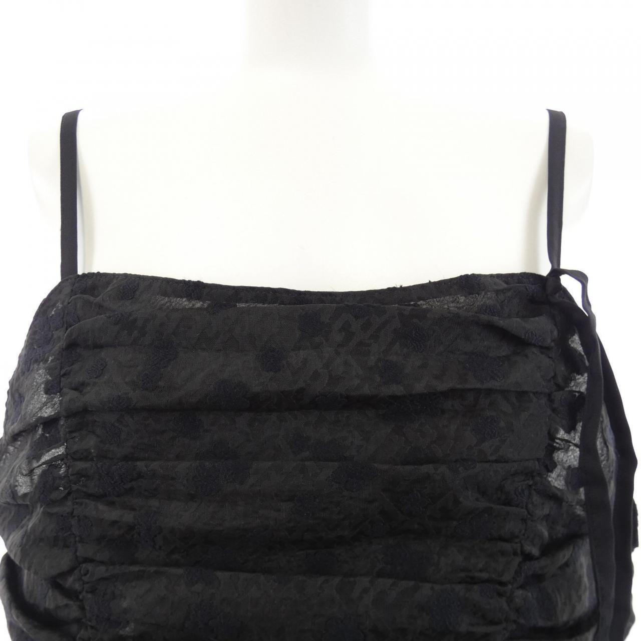 トゥービーシック TO BE CHIC トップス