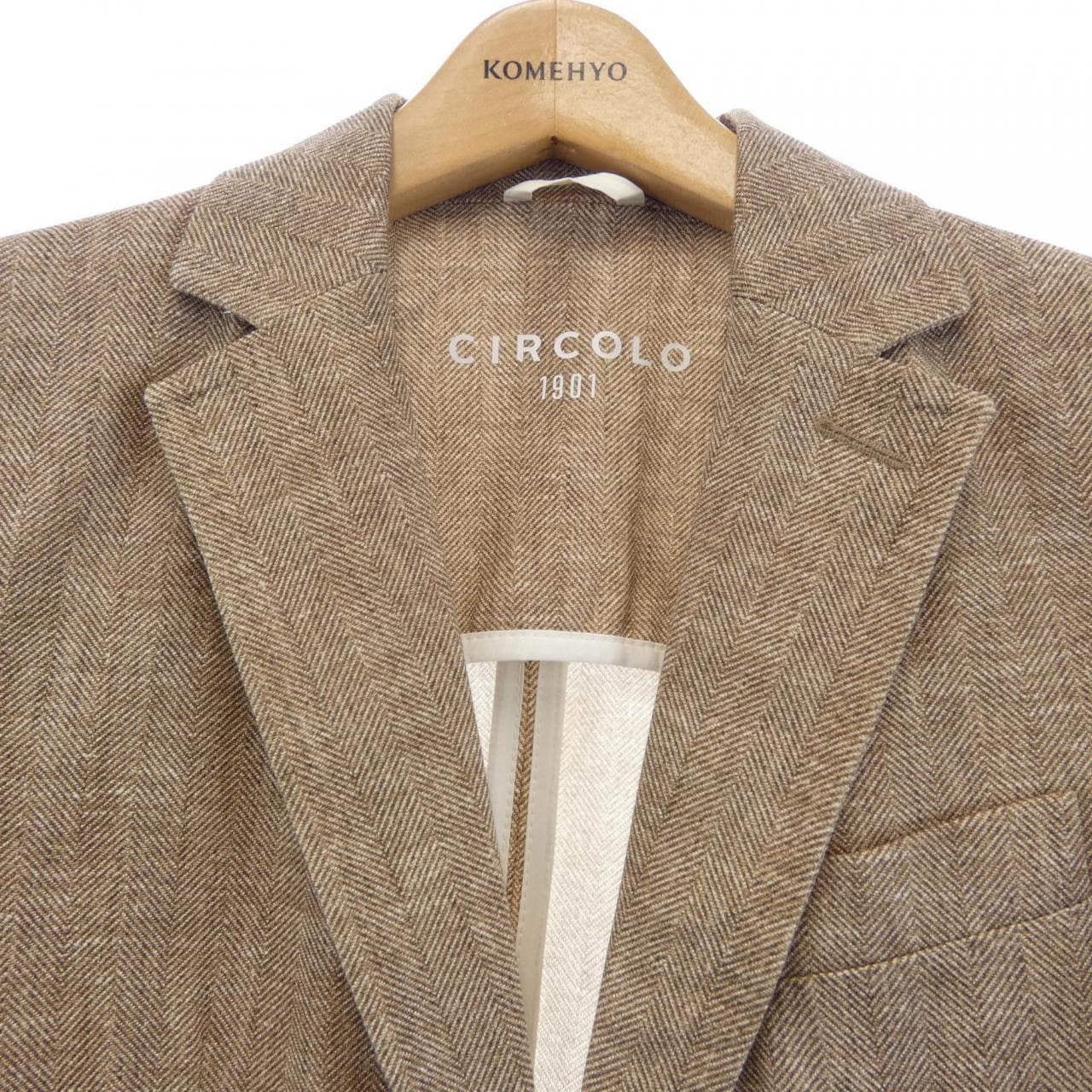 チルコロ 1901 CIRCOLO 1901 ジャケット