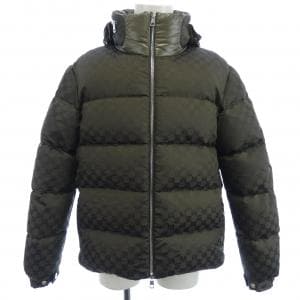 モンクレール MONCLER ダウンジャケット