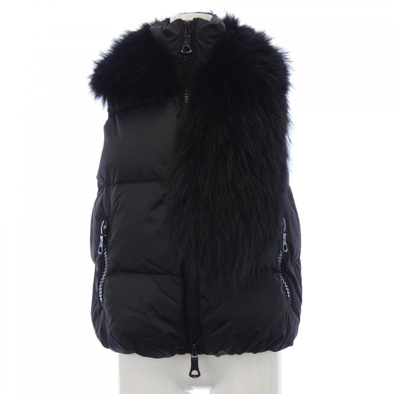 モンクレール MONCLER ダウンベスト