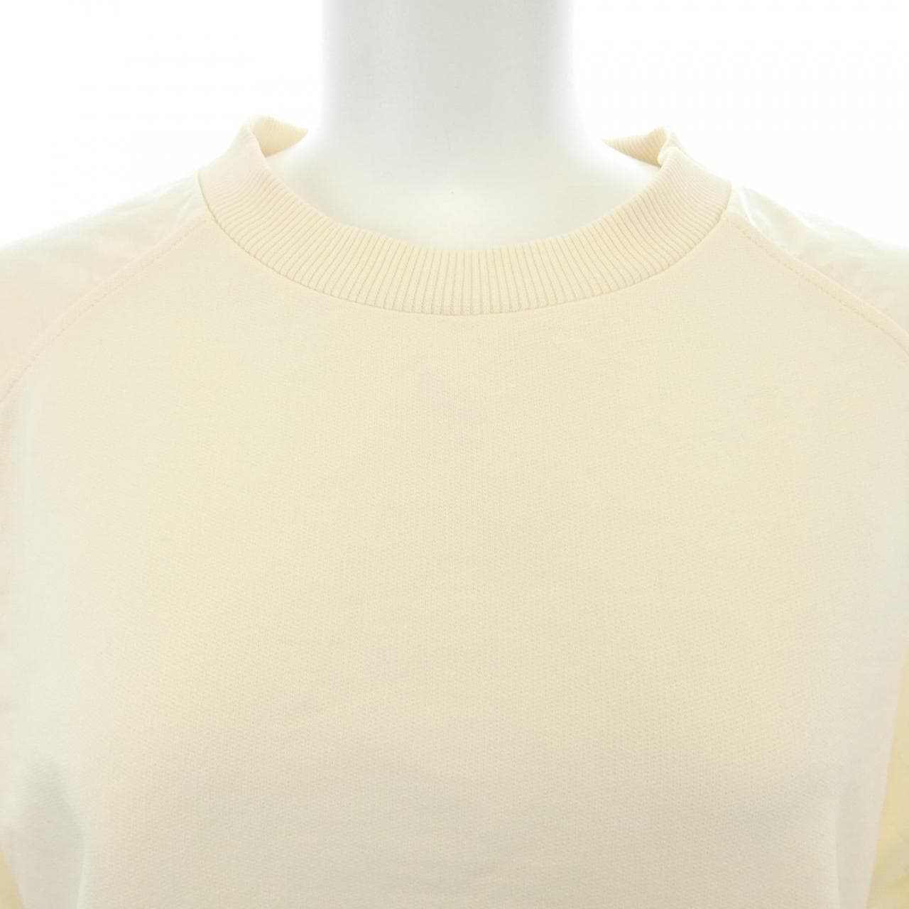 モンクレール MONCLER 10938C00022 トップス