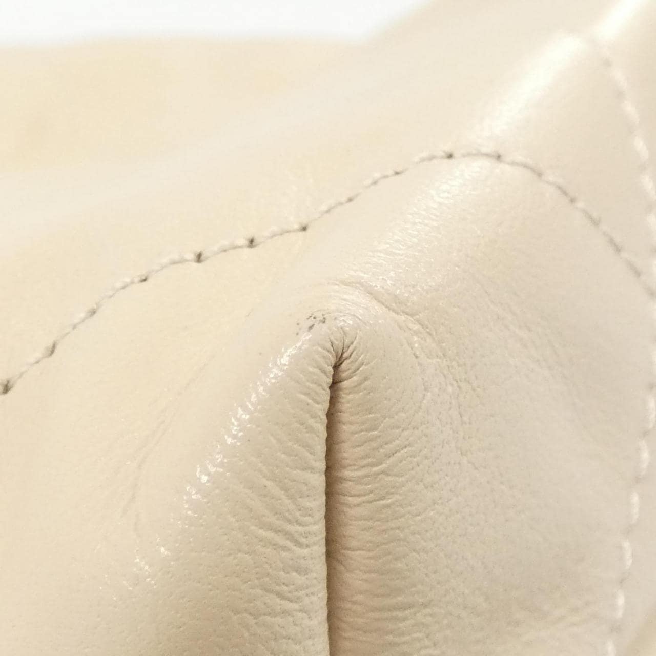 シャネル シャネル22 ライン AS3980 ショルダーバッグ